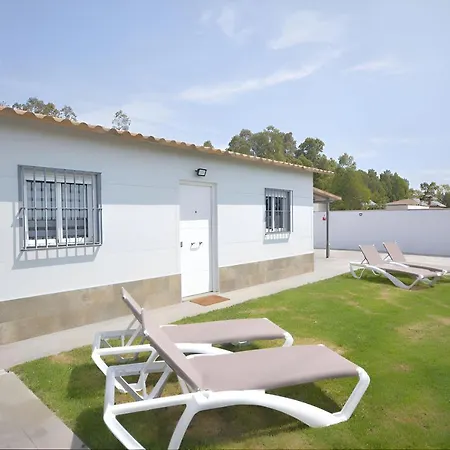 Chalet En Conil Con Barbacoa Y Piscina Portatil Holiday home Conil De La Frontera